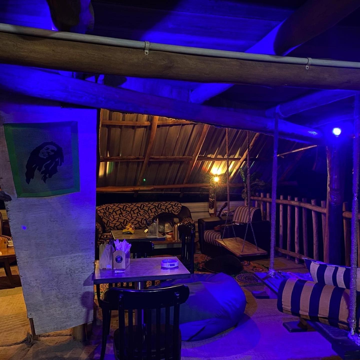 Noname Hostel And Cafe Ella Ngoại thất bức ảnh